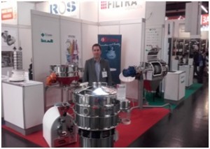 Filtra: Tamizadoras circulares, centrífugas, molinos y tamizadoras de laboratorio, en Powtech.